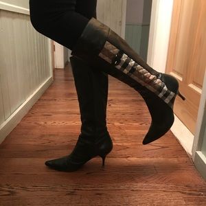 Authentic vintage Burberry black leather boots